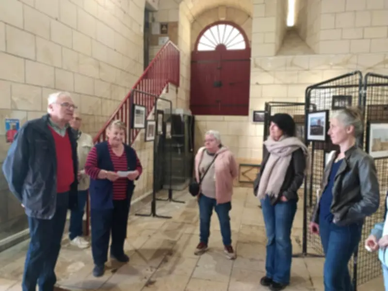 Exposition photo à Pons : soixante clichés révèlent les secrets architecturaux de la ville