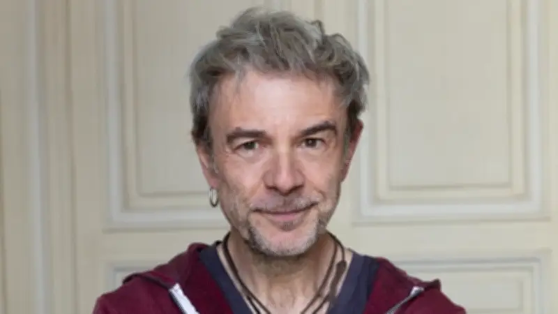 Fabrice Caro : "J'aime regarder en arrière, ça m'émeut"