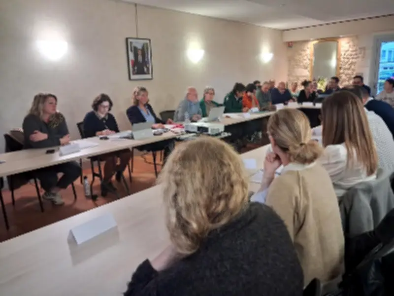 Fargues-Saint-Hilaire maintient les impôts et investit dans les services publics