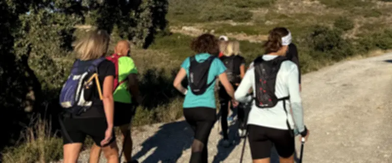 Fast Hiking : la randonnée rapide séduit de nouveaux adeptes sur le bassin de Thau