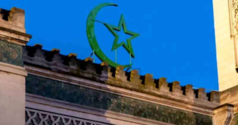 Ferghane Azihari et la censure intellectuelle : le débat sur l'islam étouffé