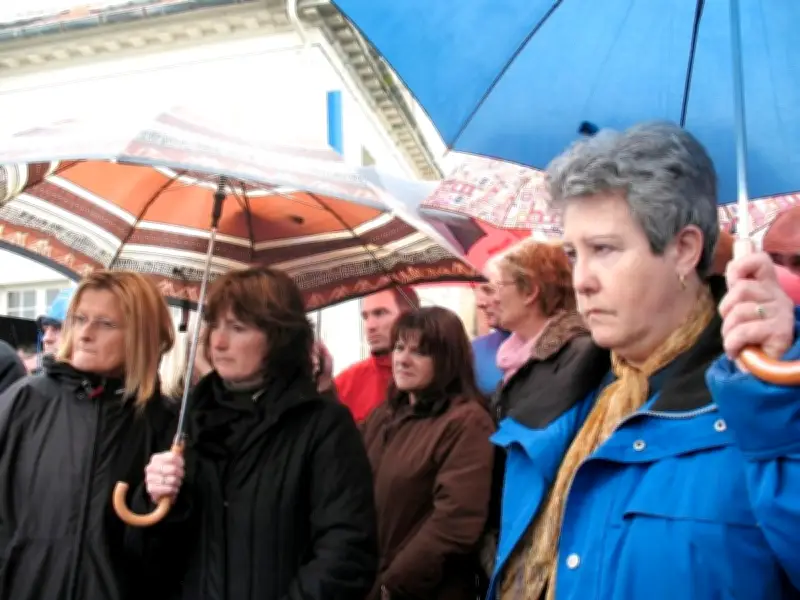 Fermeture de l'usine Zodiac à Rochefort en 2008 : 105 licenciements et un syndicat prudent