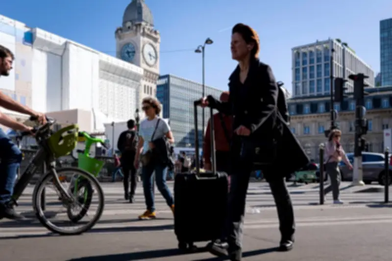 Fermeture des gares de Lyon : les itinéraires farfelus de la SNCF pour le Sud-Est