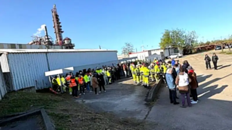 Fibre Excellence en péril : mobilisation massive pour sauver l'usine et ses emplois