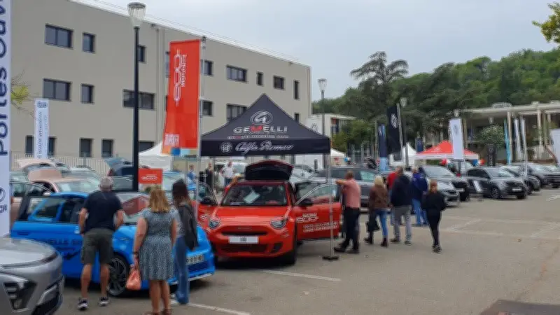 Flambée des carburants : les concessionnaires constatent un basculement vers l'électrique