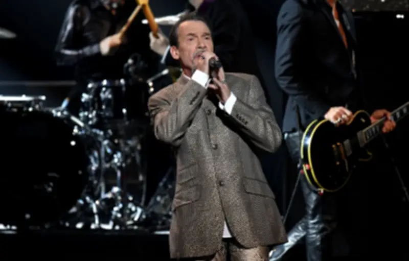 Florent Pagny, de retour sur scène après une laryngite, confie ses craintes