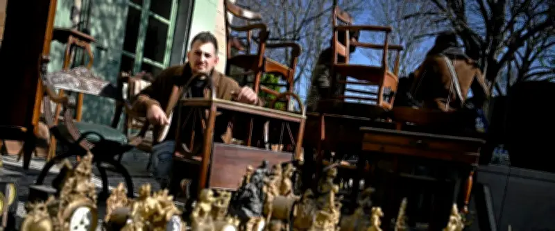 Foire de Barjac : la brocante, une affaire de signature plus que d'ancienneté