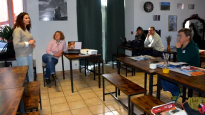 Formation IA pour les pros du tourisme au Lodévois-Larzac