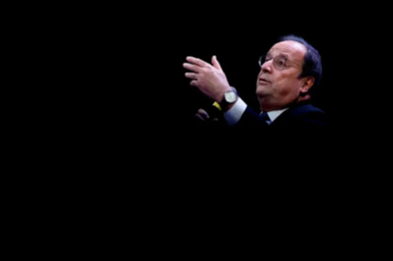 François Hollande : une association pour préparer 2027