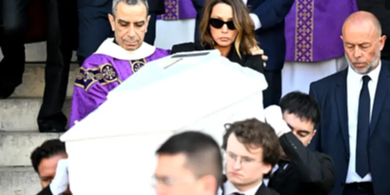 Funérailles de Nathalie Baye : adieux émouvants à l'actrice