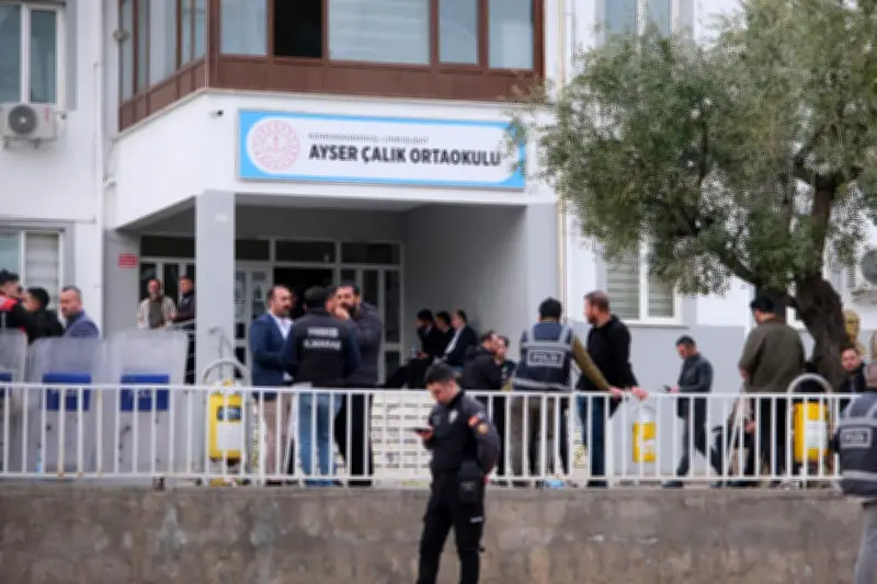 Fusillade en Turquie : neuf morts dans une école, le tireur de 14 ans rendait hommage à un tueur misogyne