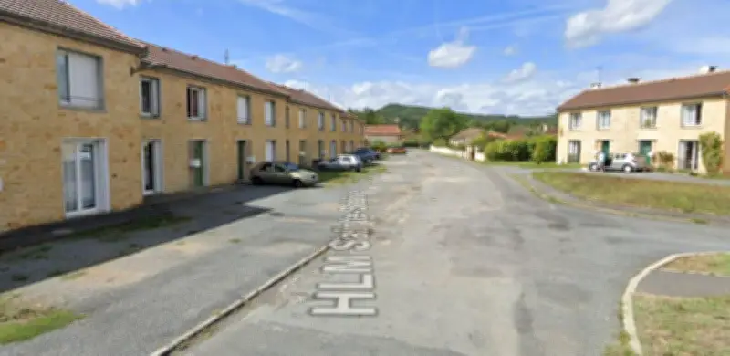 Fusillade à Saint-Cyprien : une femme blessée par balle dans un lotissement HLM