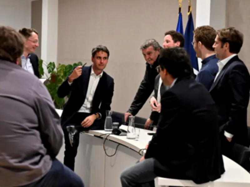 Gabriel Attal se lance dans la présidentielle avec un livre manifeste et un projet de "nouvelle République"