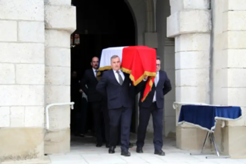 Gamarde-les-Bains rend hommage à son ancien maire André Cazaux lors de ses obsèques