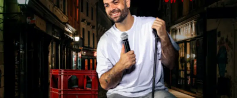 Gaétan Husson en one-man-show et comédies au Pélousse Paradise d'Alès