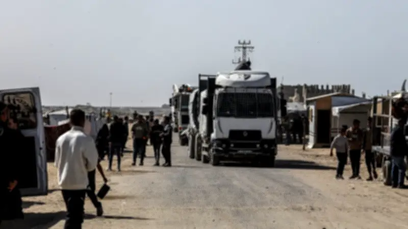 Gaza : Rafah rouvre partiellement, une petite porte d'espoir sous conditions