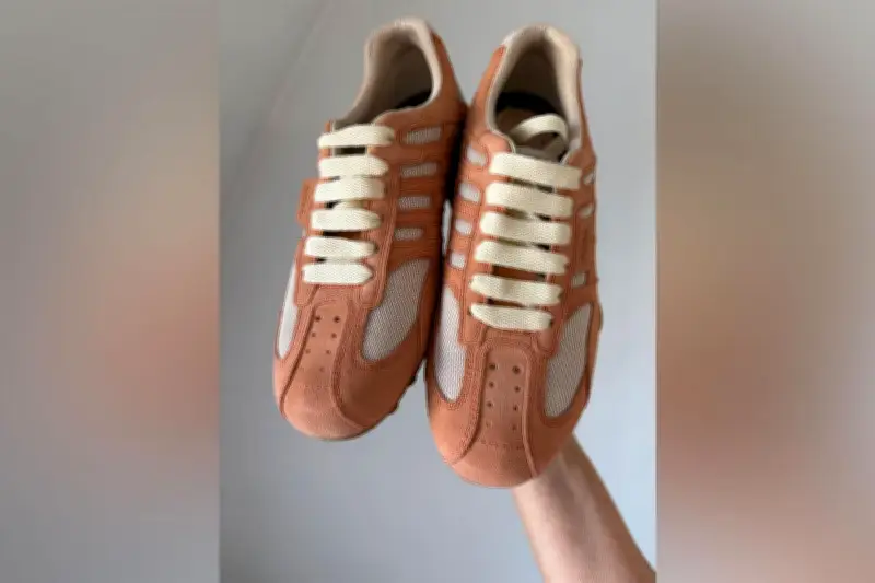 Geox Snake : comment cette basket oubliée est devenue un objet de mode inattendu