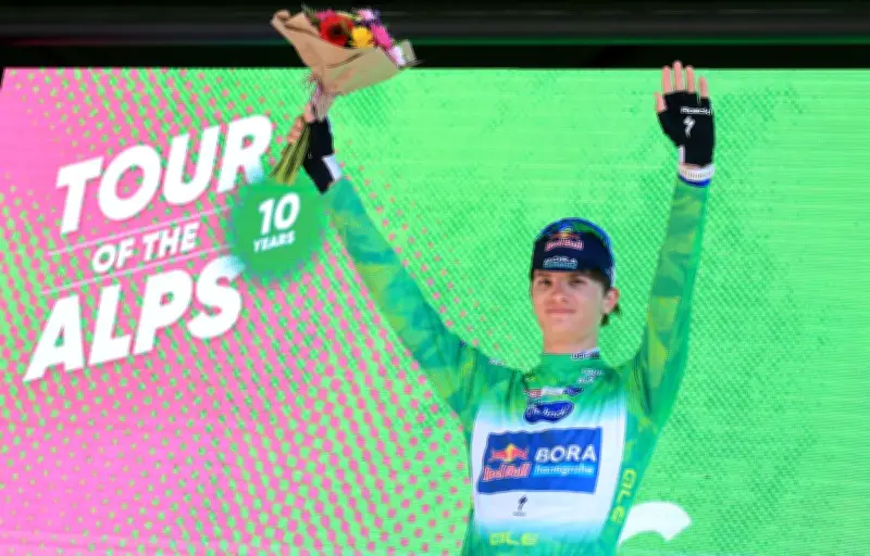 Giulio Pellizzari remporte le Tour des Alpes 2026 en solitaire