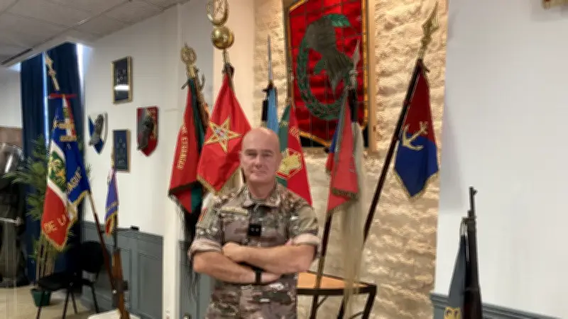 Général Carleton : prêt à combattre malgré un contexte de guerre complexe