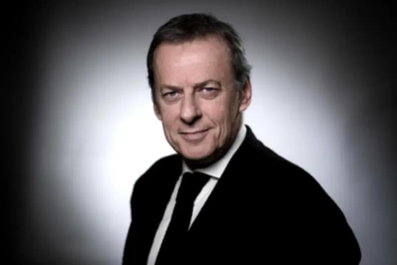 Grasset en ébullition : cent auteurs préparent une riposte au départ d'Olivier Nora