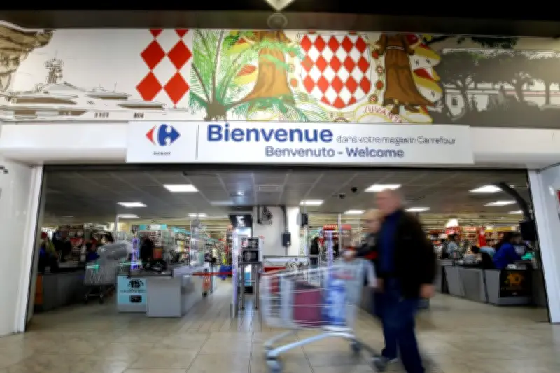 Grève massive à Carrefour Monaco : les salariés réclament l'égalité des primes
