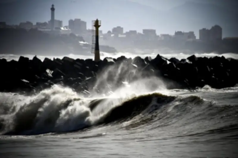 Guadeloupe : Soixante randonneres secourus après une crue soudaine à Petit-Bourg