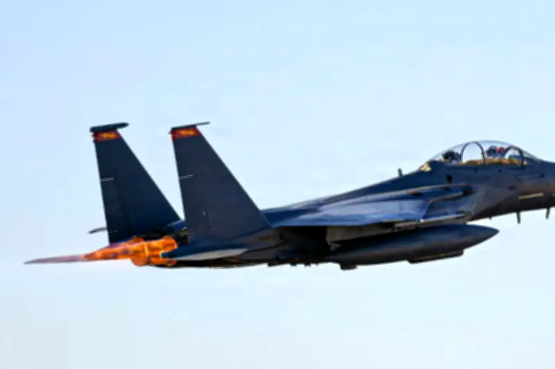 Guerre au Moyen-Orient : Course contre la montre pour retrouver un aviateur américain en Iran