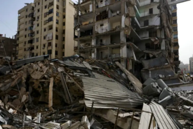 Guerre au Moyen-Orient : frappes croisées, bombardements à Beyrouth et tensions régionales