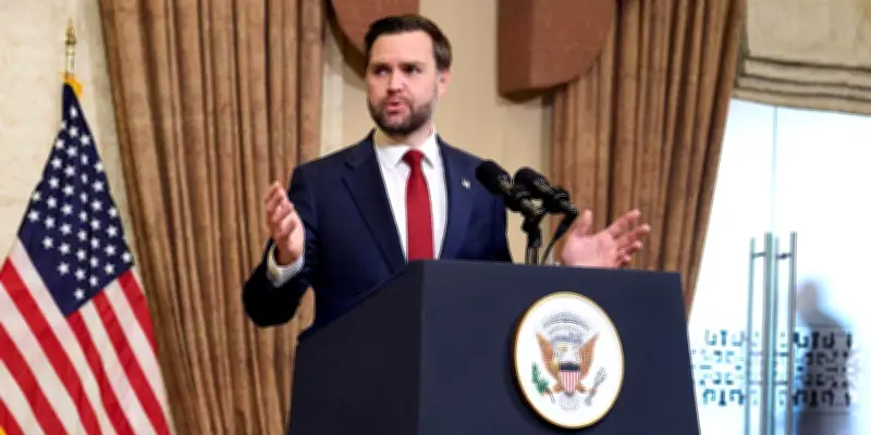 Guerre au Moyen-Orient : le vice-président américain J.D. Vance déclare que la balle est dans le camp iranien