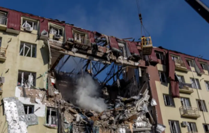 Guerre en Ukraine : Frappes meurtrières à Odessa et tensions énergétiques s'intensifient