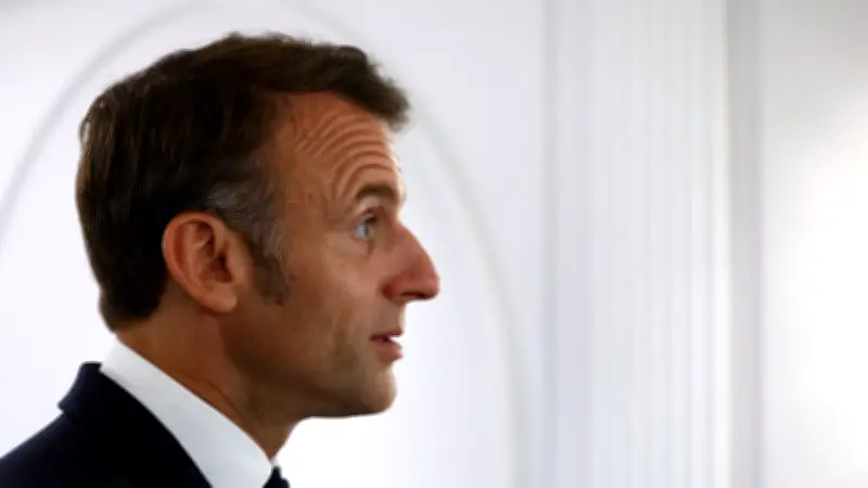 Guerre en Ukraine : Macron envoie trois Rafale en Pologne face aux drones russes