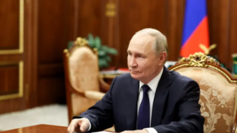 Guerre en Ukraine : Moscou accuse Kiev d'avoir attaqué la résidence de Poutine