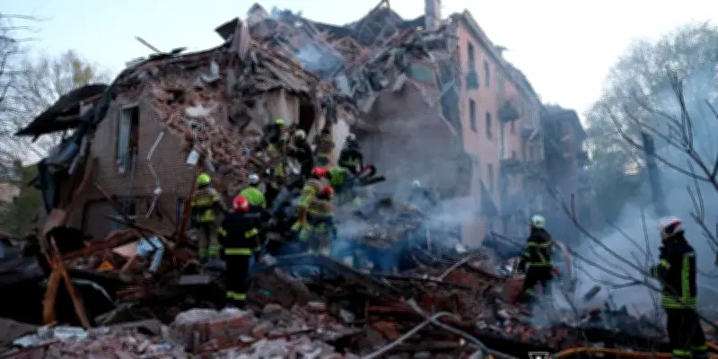 Guerre en Ukraine : quinze blessés à Dnipro après des frappes russes