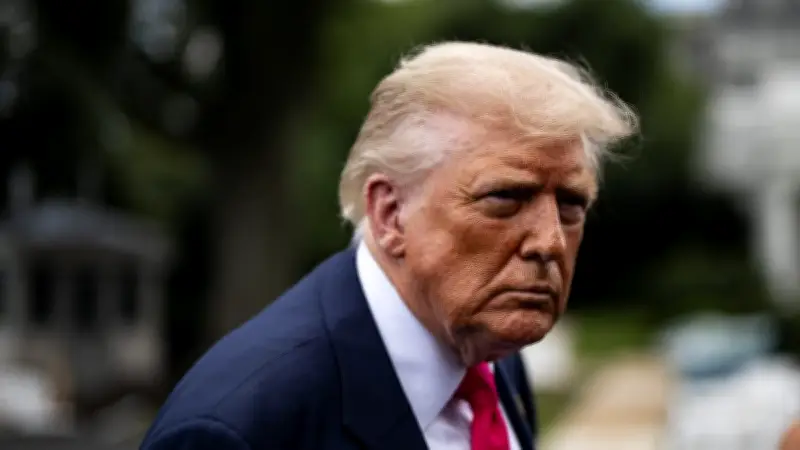 Guerre en Ukraine : Trump exclut de viser Moscou et menace la Russie