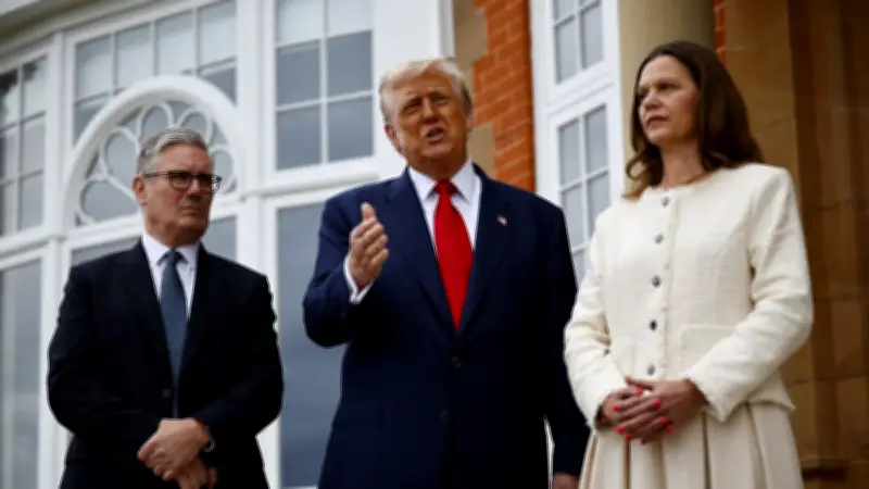 Guerre en Ukraine : Trump réduit l'ultimatum à Poutine à 10-12 jours