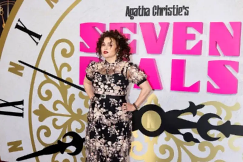 Helena Bonham Carter quitte le tournage de The White Lotus saison 4