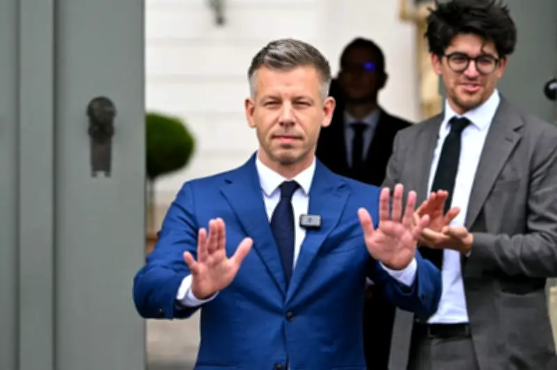 Hongrie : le changement de gouvernement débloque un prêt de 90 milliards d'euros pour l'Ukraine