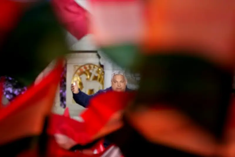 Hongrie : Orban annonce la fin d'un système, les enjeux des législatives décryptés