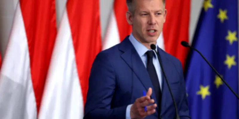 Hongrie : Peter Magyar promet une politique fiscale de gauche