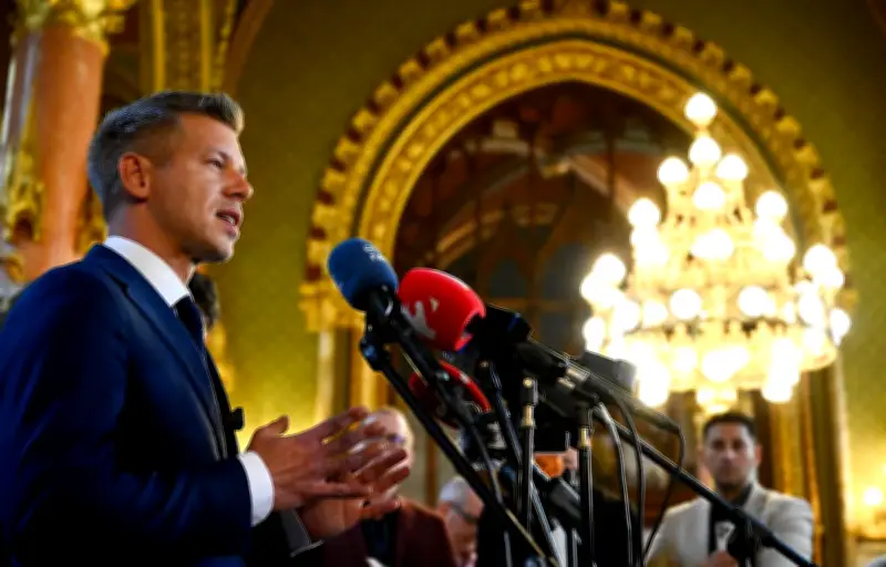 Hongrie : Péter Magyar accusé de demi-mesures face à Orbán, une interview déformée