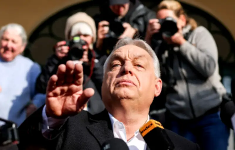 Hongrie : Péter Magyar renverse Viktor Orbán après seize ans de pouvoir