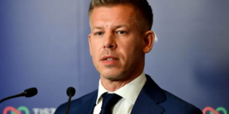 Hongrie : Viktor Orbán devancé par l'opposant Péter Magyar selon un dépouillement partiel