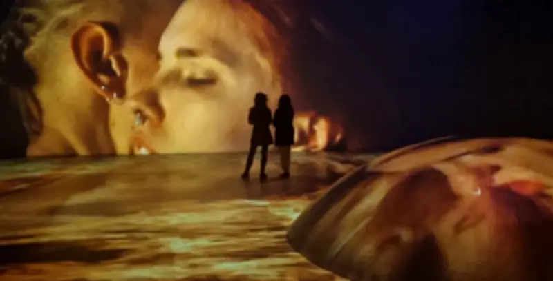 House of ErikaLust : une exposition immersive pour réinventer la pornographie