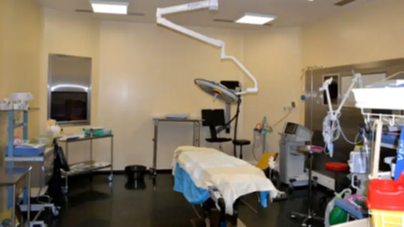 Hôpital d'Aveyron : bloc opératoire fermé et accouchements suspendus jusqu'au 16 avril