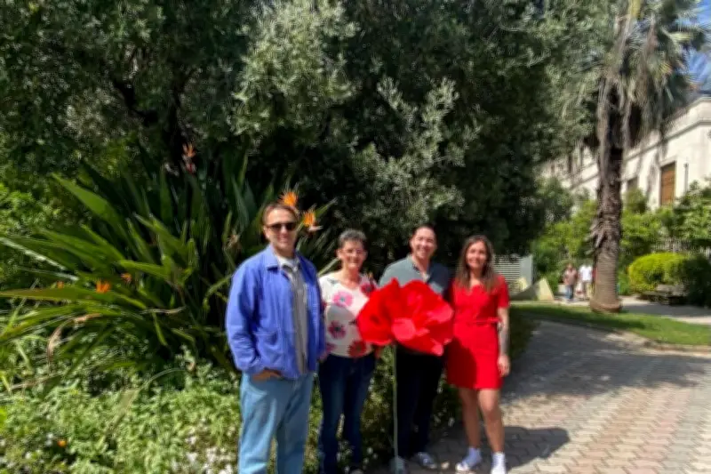 Hyères : les commerçants relancent le centre-ville avec l'événement printanier Cœur en fleurs