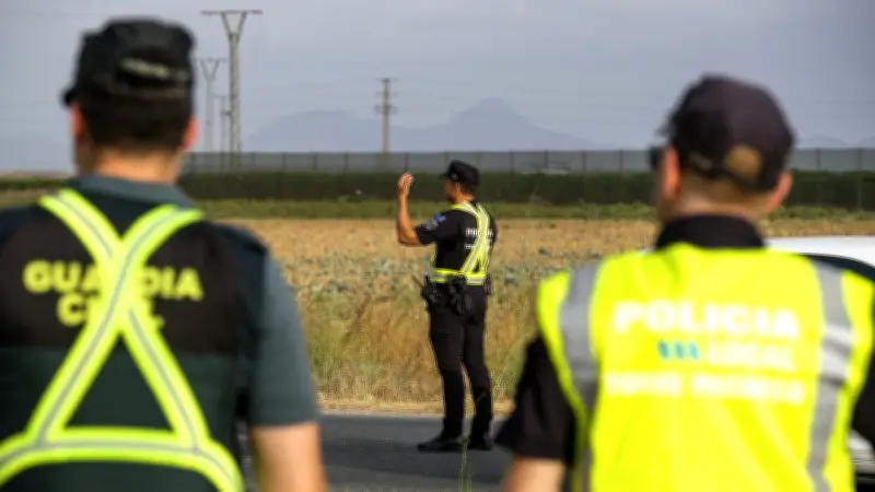 Ils se rendent en voiture à un stage de récupération de permis, cinq personnes arrêtées