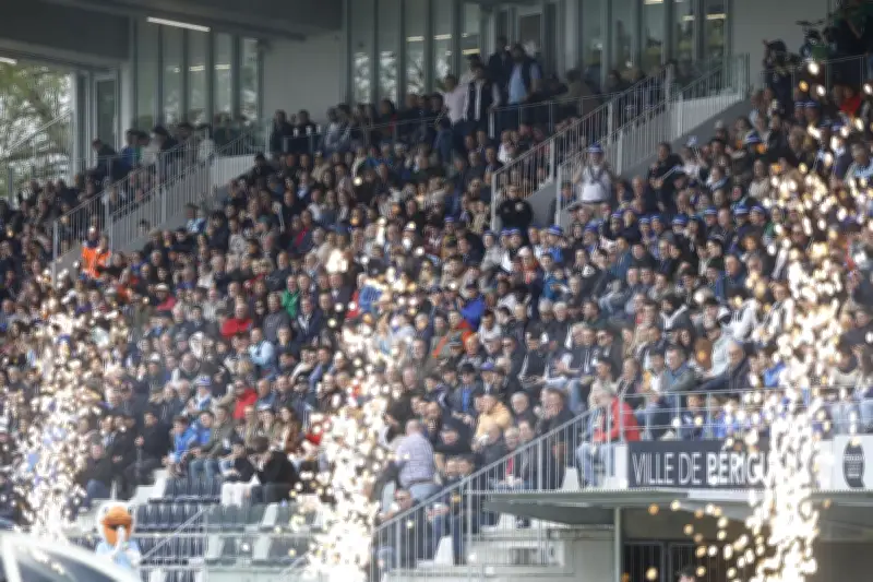 Inauguration du stade Francis-Rongiéras à Périgueux : une nouvelle ère pour le rugby en Dordogne