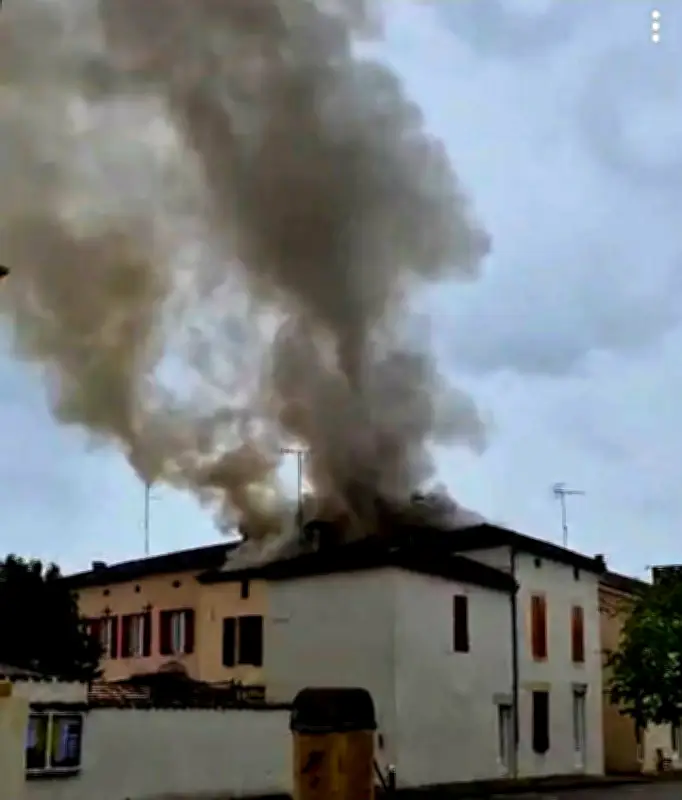 Incendie à Couthures-sur-Garonne : Trois familles sinistrées, pas de blessés