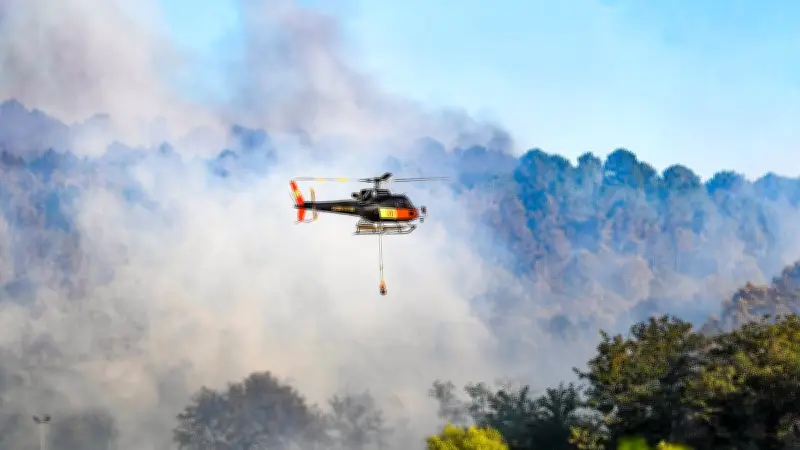 Incendie dans le Gard : 100 pompiers mobilisés entre Roquemaure et Tavel