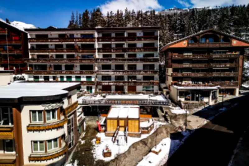 Incendie de Crans-Montana : les avocats crient à la collusion après une rencontre secrète